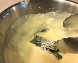 Foto del paso 3 de la receta: Ejotes rellenos de queso en salsa de tomate