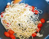 รูปขั้นตอนการทำที่ 4 ของ Salmon garlic honey lemon spaghetti