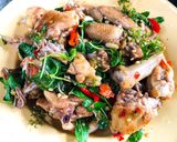รูปขั้นตอนการทำที่ 1 ของ กะเพราไก่บ้าน