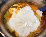 Savanyú krumplifőzelék tejföllel recept fázis 4 fotója