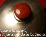 Foto del paso 9 de la receta Revuelto de melva, almejas y gambas