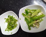 A picture of step 3 of Chicken And Peas Biryani.