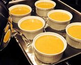 Foto langkah ke 7 dari resep Flourless KETO CheeseCake.