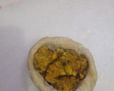 A picture of step 6 of Urad Dal Kachori.