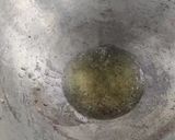 A picture of step 2 of Sooji ka Halwa.