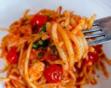 Foto langkah ke 5 dari resep Tomato Garlic & Shrimp Pasta.