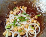 Foto langkah ke 3 dari resep Cumi saos tiram yummy & simple.