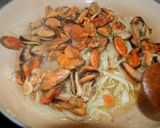 Foto del paso 3 de la receta Mejillones encebollados