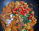Foto langkah ke 7 dari resep Sambal Goreng Kentang Hati Ampela Ayam.
