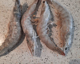 Foto del paso 3 de la receta: Revuelto de espárragos, setas 🍄 pimiento morrón, gambas y huevo