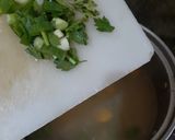 Foto langkah ke 4 dari resep Sup ayam lezat.