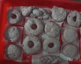 Foto langkah ke 8 dari resep Donat ubi ungu.