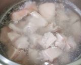 Hình bước làm 1 của món Thịt trứng kho bia