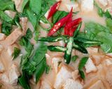 Foto langkah ke 4 dari resep Sayur Santan Daun Melinjo.