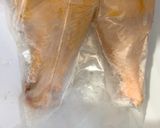 Hình bước làm 1 của món Gà xào bắp cải