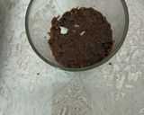 A picture of step 2 of Cake pudding in a glass.