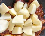 Foto langkah ke 4 dari resep Chicken Massaman Curry.