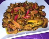 Foto langkah ke 3 dari resep Tumis kerang.