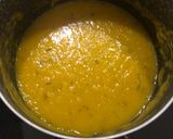 Foto del passaggio 1 della ricetta Vellutata di Zucca con Porri e Ceci croccanti alla Paprika