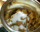 A picture of step 2 of Bourbon biscuit cake.