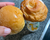 Foto del paso 1 de la receta: Biberón con ensaimada y bollito
