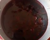 A picture of step 1 of Hibiscus tiara drink.