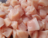 Foto del paso 1 de la receta: Pollo en cubitos con salsa de mostaza 🇺🇾