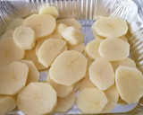 Foto del paso 1 de la receta: Pastel de carne, papas y queso