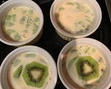 Une image de l'étape 4 de ☆Flans Kiwi Noix de Coco☆.