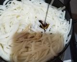 A picture of step 5 of Bbq rice.