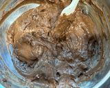 A picture of step 4 of Double Chocolate Chip Muffins.