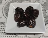 Foto langkah ke 1 dari resep Jus Kurma Susu.