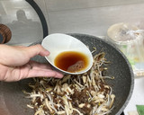 A picture of step 3 of Hot and Sour Soup (Simple Version).