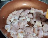 Foto del paso 3 de la receta: Pollo con champiñones y salsa de soja