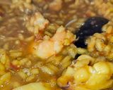 Foto del paso 5 de la receta: Arroz caldoso de langostinos y sepia
