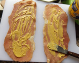 Foto del paso 1 de la receta: Rollos de pastrami rellenos con salsa