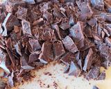 Foto del passaggio 7 della ricetta Meringata fragole e cioccolato