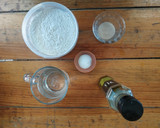 Foto del paso 1 de la receta: Pizza Margherita  (Pizza Margarita)