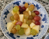 Foto del paso 6 de la receta: Albóndigas de cerdo con uvas manzanas y espaguetis
