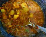 A picture of step 5 of Aloo chana kar sabji.
