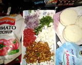 A picture of step 1 of Chessy bread pizza 🍕چیزی بریڈ پیزا🍕.