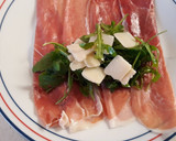 Foto del paso 4 de la receta: Ensalada de rollitos de jamón