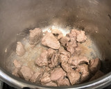 Foto del paso 3 de la receta: Curry japonés en olla exprés