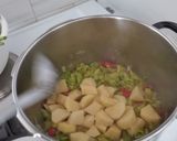 Φωτογραφία βήματος 4 της συνταγής Φασολάκια λαδερά με πατάτες