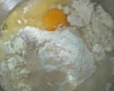 Foto langkah ke 1 dari resep Roti Manis.