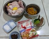Foto langkah ke 1 dari resep Ayam Goreng Kremes Sultan.