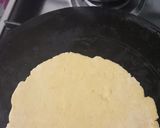 A picture of step 3 of Besan ki roti.
