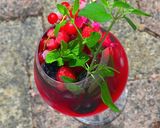 Une image de l'étape 2 de Mocktail aux fruits rouges.