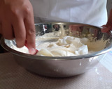 Foto del paso 4 de la receta: Pastel de tres leches