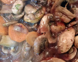 Foto del paso 3 de la receta: Champiñones al vino tinto